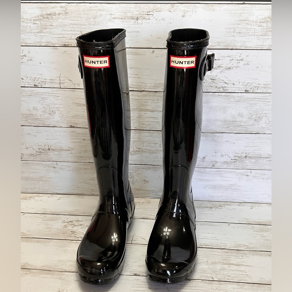 Hunter Glossy Shiney Tall Adjustable Black Boots Size 7 Womens
